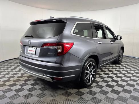 Certified 2022 Honda Pilot Touring image 21