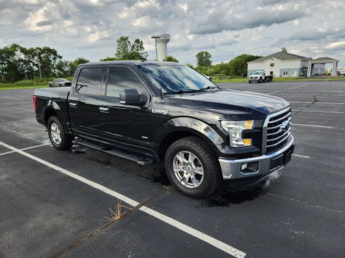 Used 2015 Ford F150 XLT w/ Equipment Group 301A Mid RWD image 9