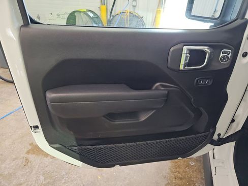 Used 2025 Jeep Wrangler Unlimited Sport S 4xe image 9