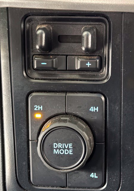 Used 2023 Ford F250 XLT AWD/4WD image 11
