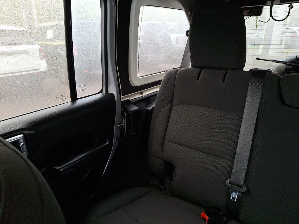 Used 2021 Jeep Wrangler Unlimited Sport AWD/4WD image 18