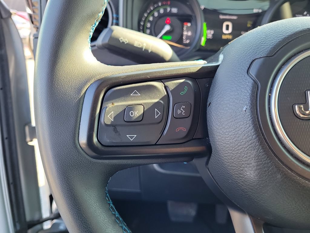 Used 2024 Jeep Wrangler Unlimited Rubicon 4xe AWD/4WD image 28