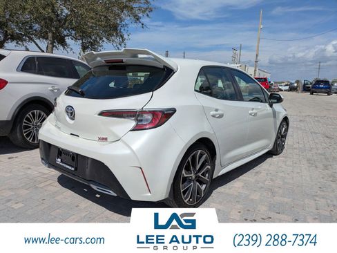 Used 2019 Toyota Corolla XSE image 3