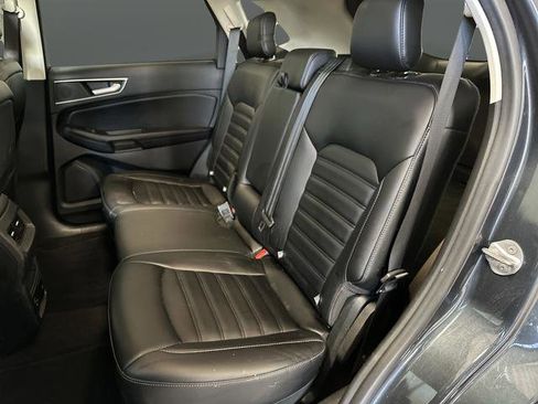 Used 2022 Ford Edge SEL w/ Convenience Package image 30