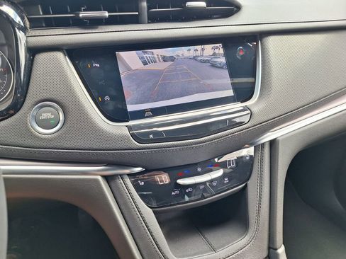 New 2026 Cadillac XT5 Luxury FWD image 14