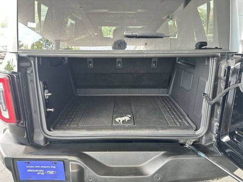 Certified 2022 Ford Bronco Outer Banks w/ Sasquatch Package AWD/4WD image 25