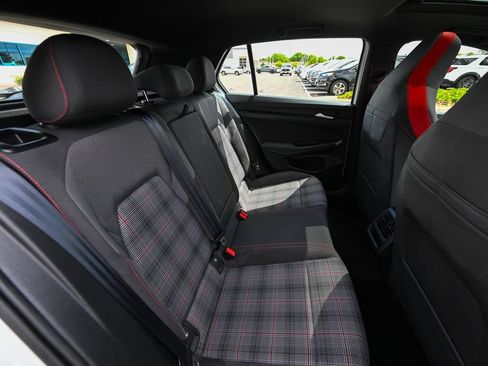 Used 2022 Volkswagen GTI SE FWD image 27