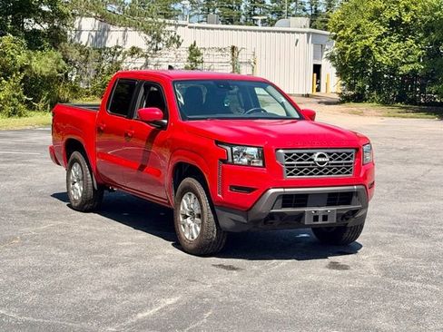 Used 2022 Nissan Frontier SV AWD/4WD image 11
