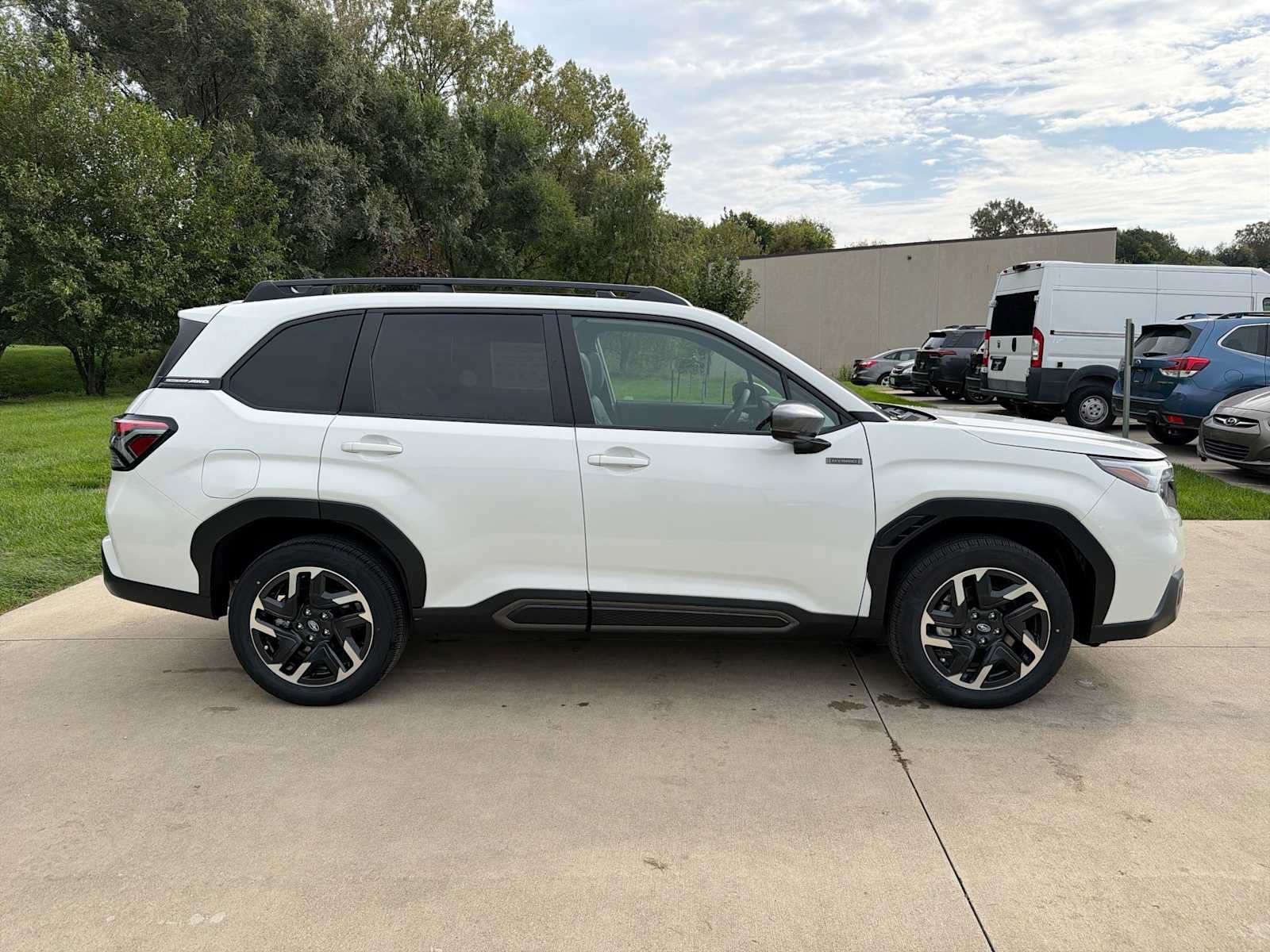 New 2026 Subaru Forester Touring AWD/4WD image 7
