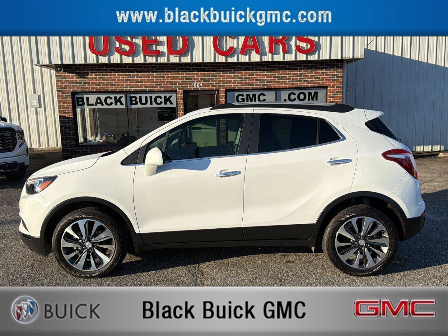 Used 2022 Buick Encore Preferred w/ Safety Package FWD image 1