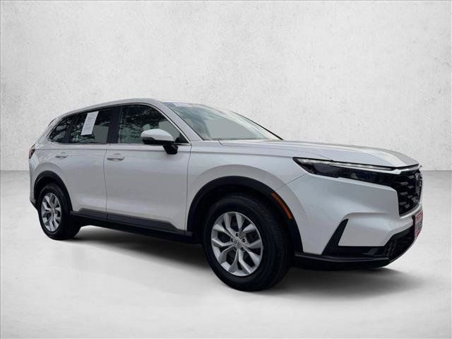 Used 2024 Honda CR-V LX image 3