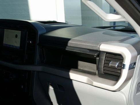 Used 2023 Ford F150 XLT image 34