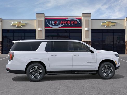 New 2026 Chevrolet Suburban Z71 AWD/4WD image 5