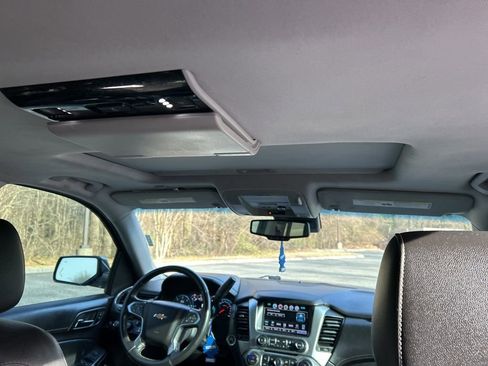 Used 2016 Chevrolet Suburban LTZ image 12