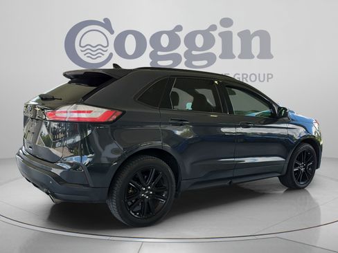 Used 2021 Ford Edge ST-Line FWD image 5