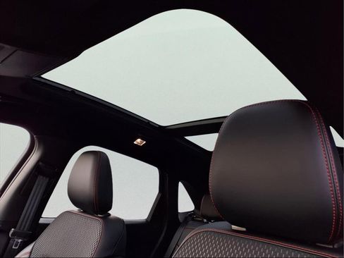 New 2025 Ford Escape ST-Line w/ Tech Pack #1 image 17