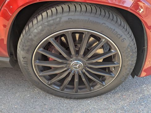 Used 2024 Mercedes-Benz GLS 63 AMG 4MATIC image 5