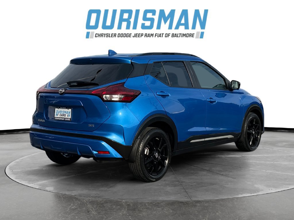 Used 2023 Nissan Kicks SR w/ SR Premium Package FWD image 6