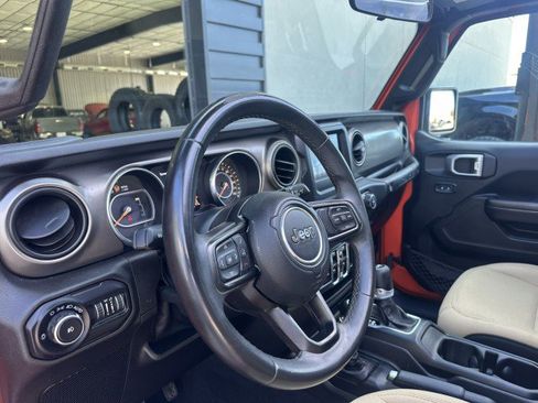 Used 2019 Jeep Wrangler Unlimited Sport S image 12