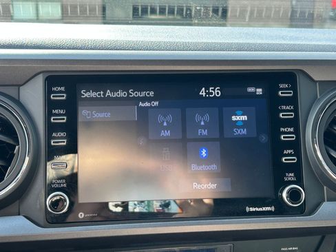 Used 2023 Toyota Tacoma TRD Off-Road image 19