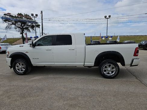 Used 2024 RAM 2500 Laramie w/ Off Road Package AWD/4WD image 3