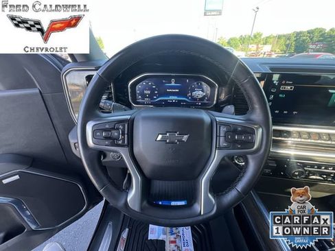 Used 2024 Chevrolet Silverado 1500 RST w/ Convenience Package II AWD/4WD image 17