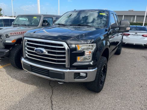 Used 2016 Ford F150 XLT w/ Equipment Group 302A Luxury AWD/4WD image 4