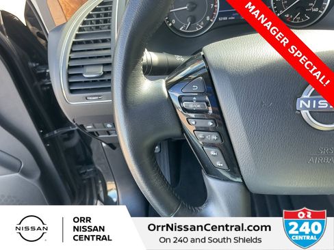 Used 2024 Nissan Armada SL w/ Captain's Chairs Package image 20