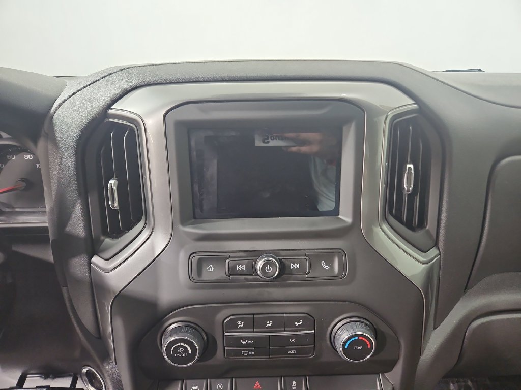 Used 2025 Chevrolet Silverado 1500 W/T w/ WT Convenience Package AWD/4WD image 19