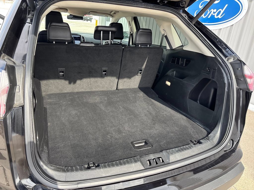 Used 2024 Ford Edge SEL w/ Convenience Package AWD/4WD image 29