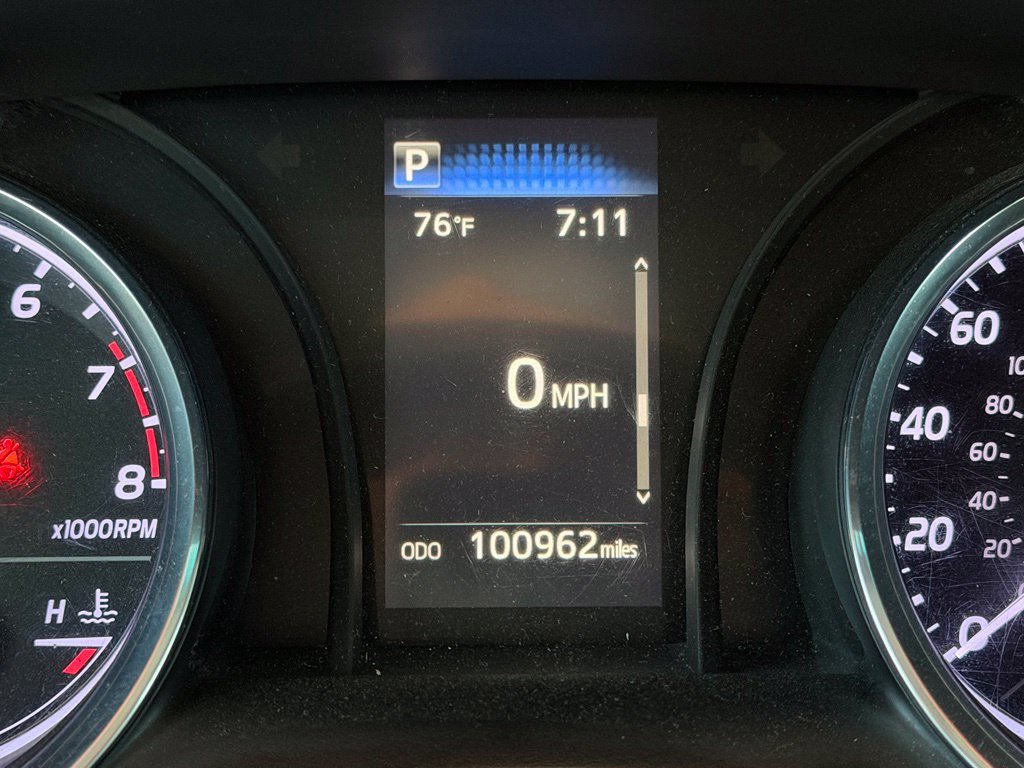 Used 2019 Toyota Camry SE w/ Protection Package (Q2) FWD image 33
