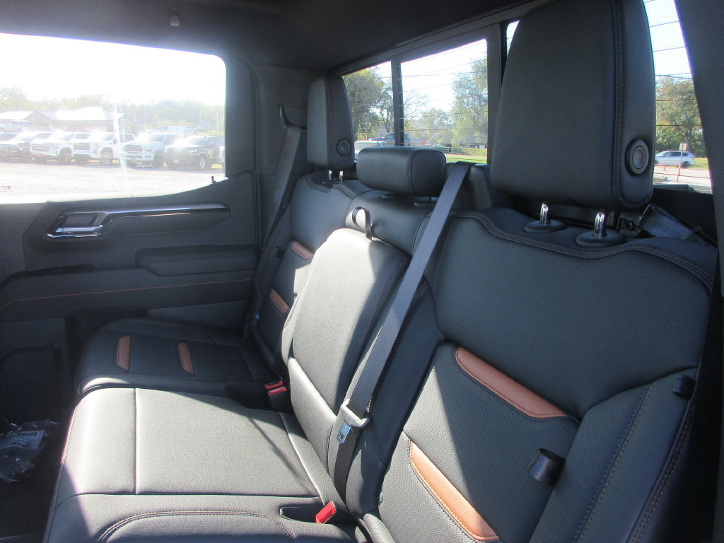 New 2026 GMC Sierra 1500 AT4 w/ AT4 Premium Package AWD/4WD image 13