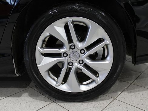 Used 2019 Honda Accord LX image 12