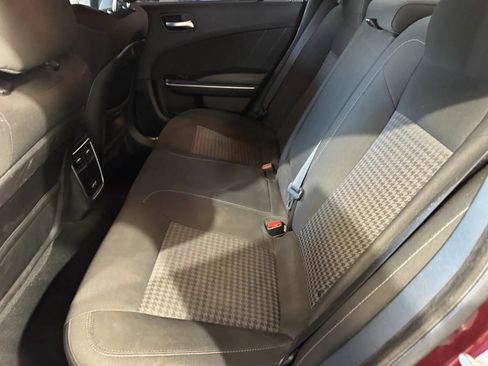 Used 2019 Dodge Charger GT RWD image 10