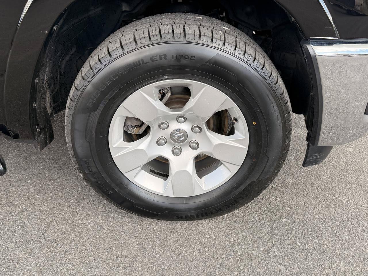Used 2025 RAM 1500 Big Horn AWD/4WD image 30