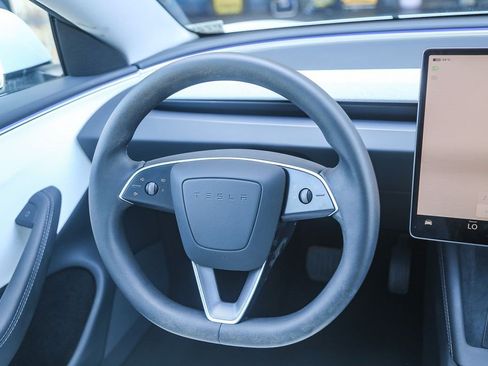 Used 2025 Tesla Model 3 Long Range RWD image 14