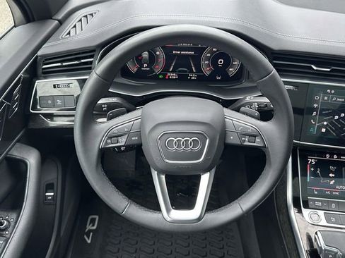 Used 2023 Audi Q7 2.0T Premium w/ Convenience Package image 17