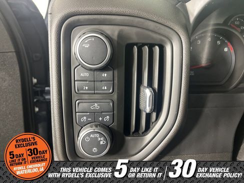 Used 2021 Chevrolet Silverado 1500 Custom Trail Boss w/ LPO, Dark Essentials Package image 26