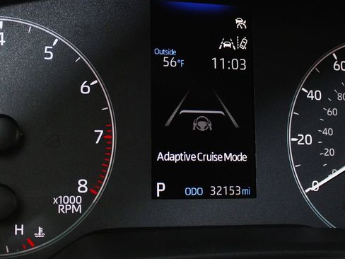 Used 2024 Toyota Corolla Cross LE image 25