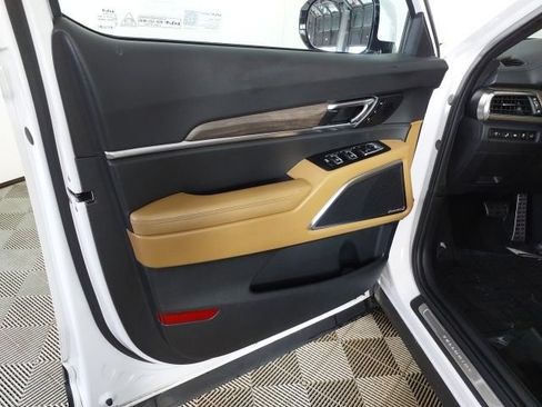 Used 2022 Kia Telluride SX FWD image 17