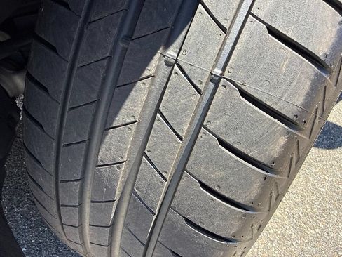 Used 2023 BMW i4 eDrive40 w/ Premium Package RWD image 15
