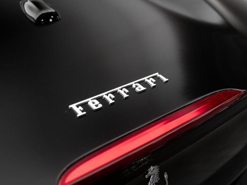 Used 2023 Ferrari Portofino M RWD image 47