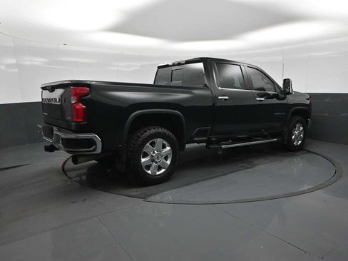 Used 2020 Chevrolet Silverado 2500 LTZ w/ LTZ Plus Package AWD/4WD image 9
