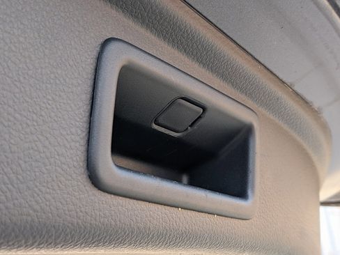 Used 2017 Subaru Forester 2.5i w/ Popular Package #2A image 29