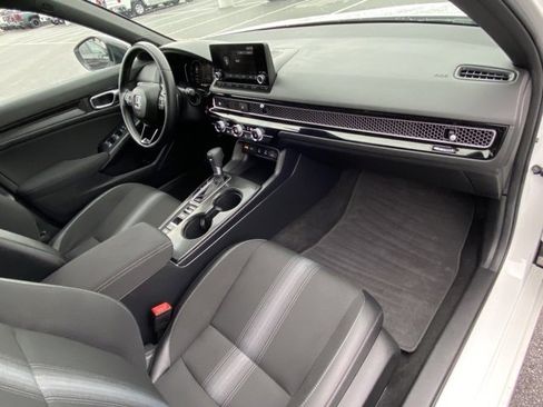 Used 2025 Honda Civic Sport image 24