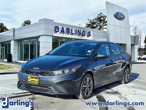 Used 2023 Kia Forte LXS image 1