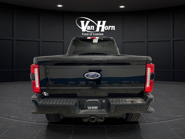 Used 2024 Ford F250 XLT w/ XLT Premium Package AWD/4WD image 6