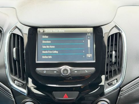 Used 2017 Chevrolet Cruze Premier image 55