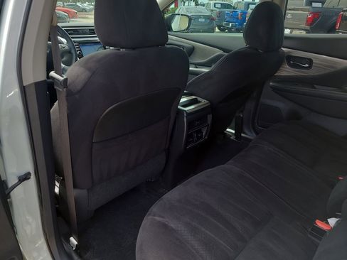 Used 2017 Nissan Murano S w/ Navigation Package FWD image 9