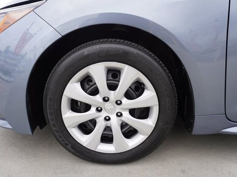 Certified 2025 Toyota Corolla LE image 20